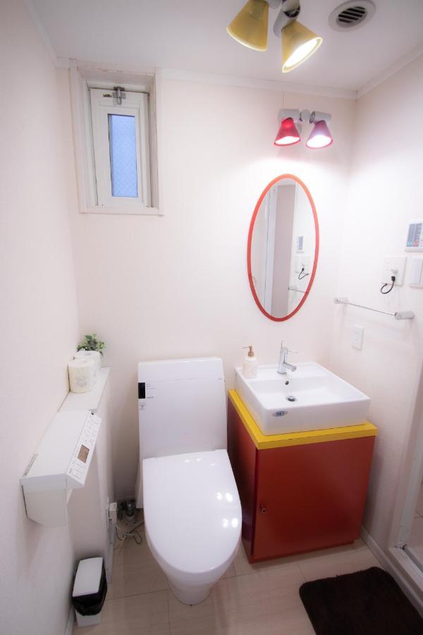 Amp Flat Tenjin อพาร์ทเม้น *